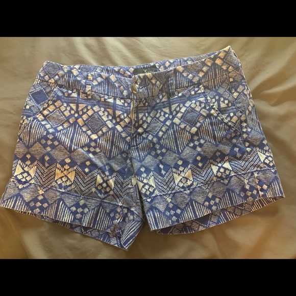 American eagle size 6 midi shorts - Picture 1 of 1
